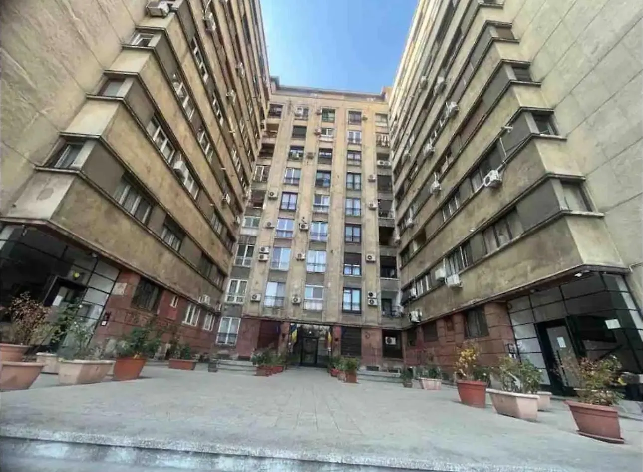 Apartment Amazing Location In The City Center Bucharest