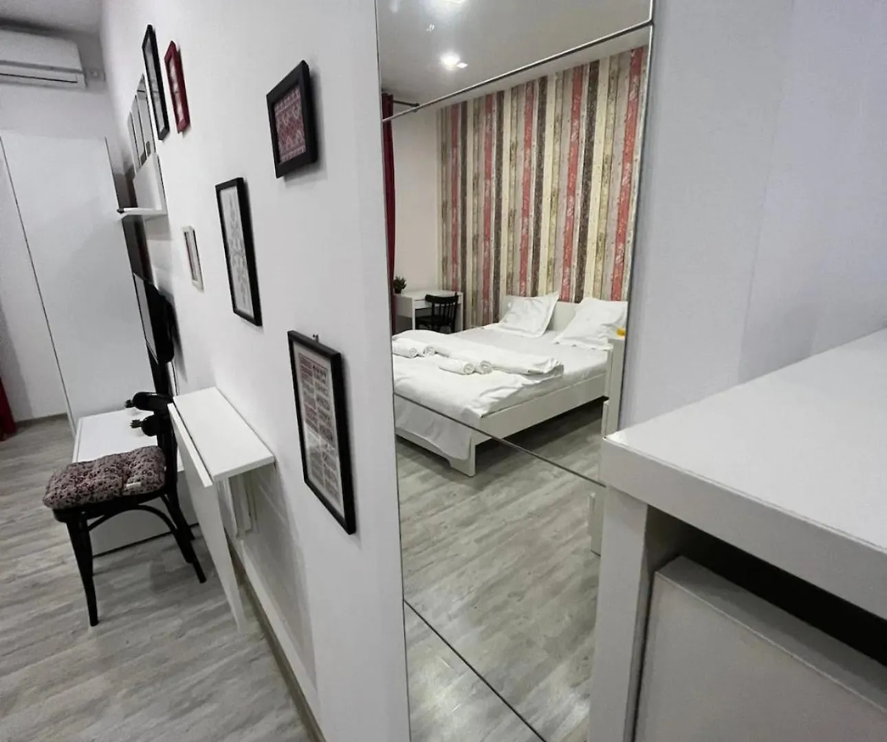 Apartment Amazing Location In The City Center Bucharest Romania